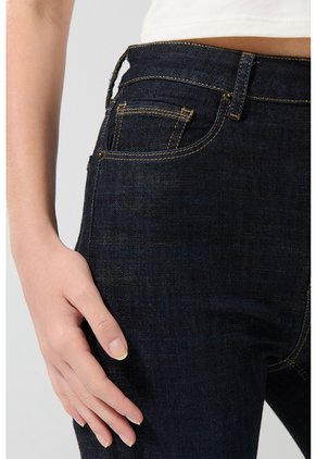 KOAJ PANTALON KOAJ JEAN JEGGING STA 24190 2/2