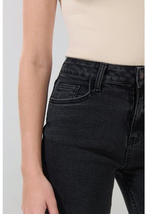 KOAJ PANTALON KOAJ JEAN STRAIGHT LEG 29994 4/