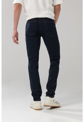KOAJ PANTALON KOAJ JEAN SLIM 29466 4/25