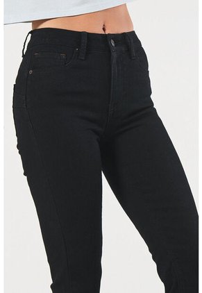 KOAJ PANTALON KOAJ JEAN PUSH UP FB 18623 4/24