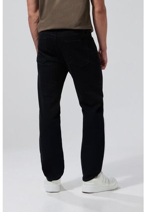KOAJ PANTALON KOAJ JEAN SLIM 27615 3/25