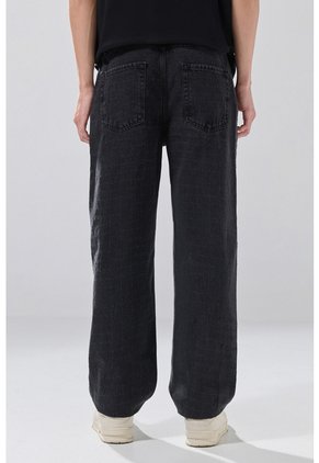 KOAJ PANTALON KOAJ JEAN SKATER 33769 M 2/26