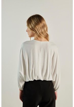 BLUSA KOAJ ESCOTE V CORDON 5938 1/24