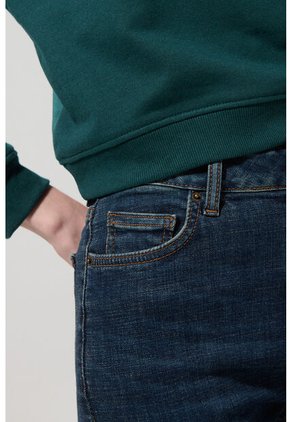 KOAJ PANTALON KOAJ JEAN STRAIGHT LEG 28368 4/