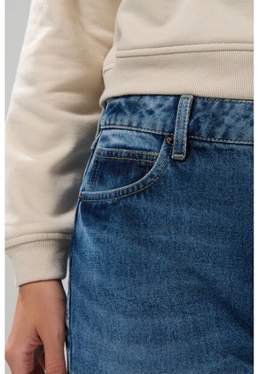 KOAJ PANTALON KOAJ JEAN 90S 28991 4/25