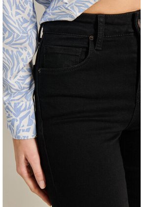 KOAJ PANTALON KOAJ JEAN JEGGING STA 9596 3/24