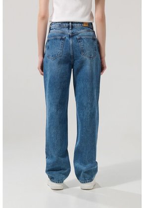 KOAJ PANTALON KOAJ JEAN 90S 28316 4/25