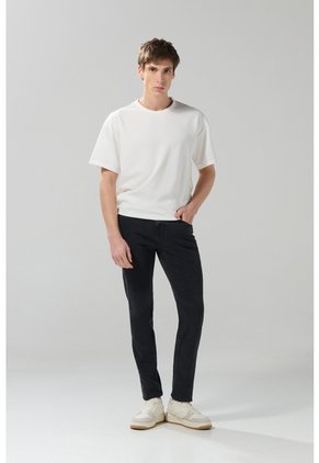 KOAJ PANTALON KOAJ JEAN SLIM 28981 4/25