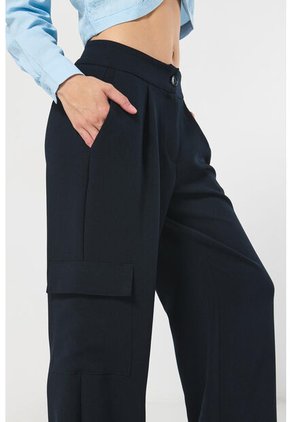 KOAJ PANTALON KOAJ CARGO BOTA RECTA 13180 M 4