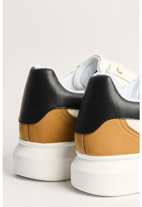 KOAJ ZAPATOS KOAJ URBANO 4666 2/24