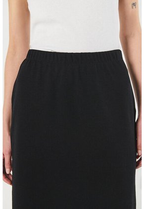 KOAJ FALDA KOAJ ESTI 18942 4/24