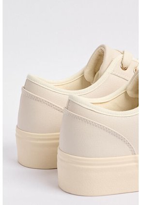 KOAJ ZAPATOS KOAJ URBANO F 8317 3/24