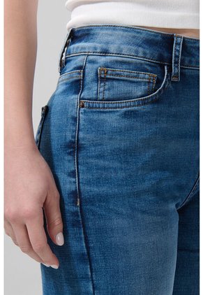 KOAJ PANTALON KOAJ JEAN STRAIGHT LEG 28367 4/