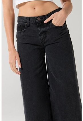 PANTALON JEAN KOAJ PALAZZO 23771 M 2/25