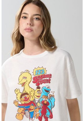 CAMISETA KOAJ RIANNA 24502 2/25