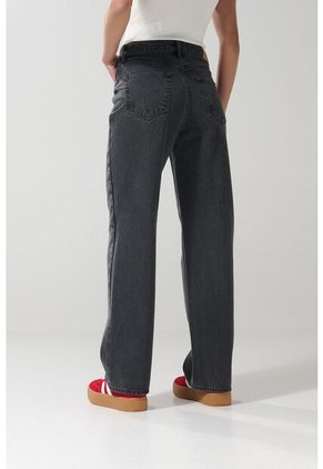 PANTALON KOAJ JEAN 90S 23486 2/25