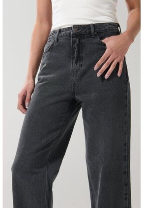 PANTALON KOAJ JEAN 90S 23486 2/25