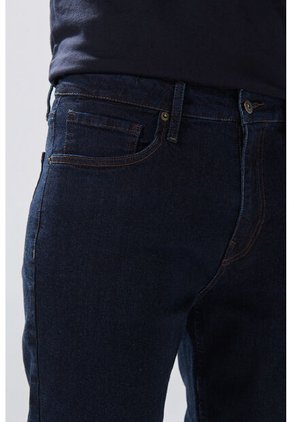 KOAJ PANTALON KOAJ JEAN STRAIGHT LEG 31814 1/