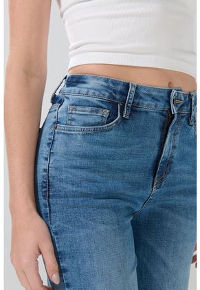 KOAJ PANTALON KOAJ JEAN STRAIGHT LEG 30370 4/