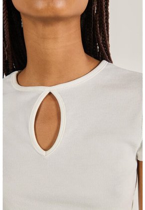 KOAJ CAMISETA KOAJ TINIK 8705 2/24