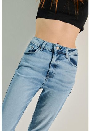 KOAJ PANTALON KOAJ JEAN MOM STA 9082 2/24