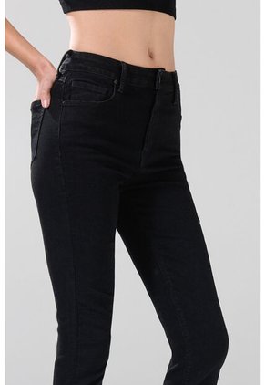 KOAJ PANTALON KOAJ JEAN MOM STA 30622 4/25