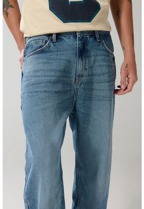 KOAJ PANTALON KOAJ JEAN BAGGY 24990 3/25