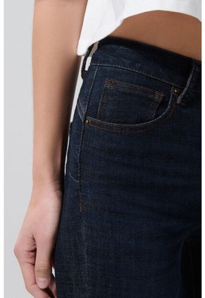 KOAJ PANTALON KOAJ JEAN PUSH UP 28076 3/25