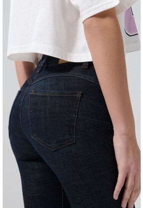 KOAJ PANTALON KOAJ JEAN PUSH UP 28076 3/25