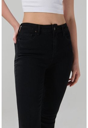 KOAJ PANTALON KOAJ JEAN JEGGING TA  29251 4/2