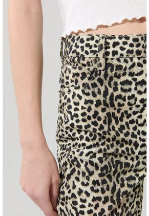 KOAJ PANTALON KOAJ 90S 28272 M 3/25