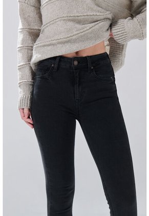 KOAJ PANTALON KOAJ JEAN PUSH UP 31841 1/26