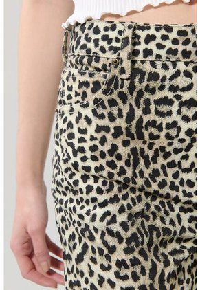 KOAJ PANTALON KOAJ 90S 28272 M 3/25