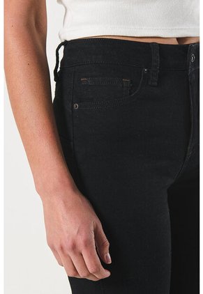 PANTALON KOAJ JEAN PUSH UP FB 18624 4/24