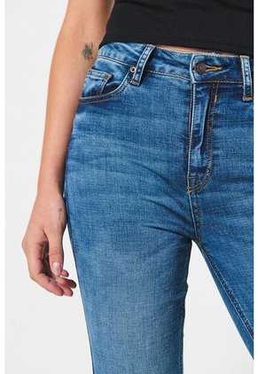 KOAJ PANTALON KOAJ PUSH UP FB 13172 3/24