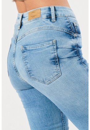 KOAJ PANTALON KOAJ PUSH UP FB 17699 4/24