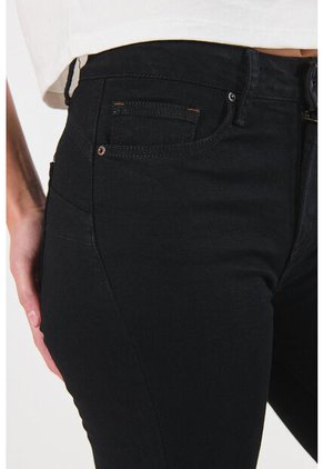 KOAJ PANTALON KOAJ PUSH UP FB 14441 4/24