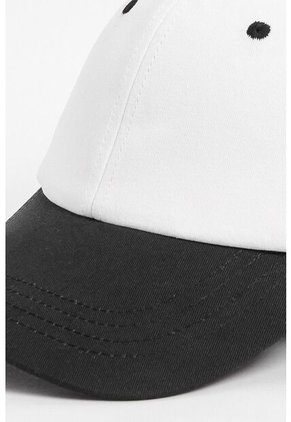 KOAJ CACHUCHA KOAJ 25210 3/25