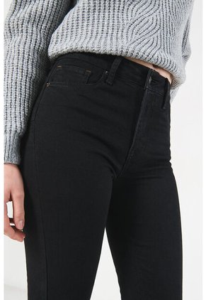 KOAJ PANTALON KOAJ PUSH UP FB 13989 4/24