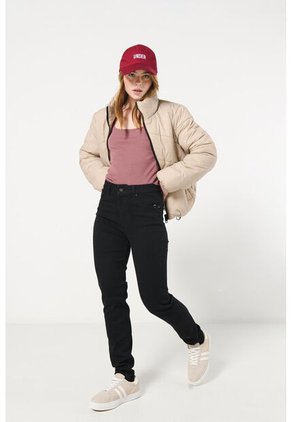 KOAJ PANTALON KOAJ PUSH UP FB 10962 3/24