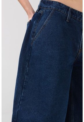 KOAJ BERMUDA KOAJ 30177 JORT FEM 4/25