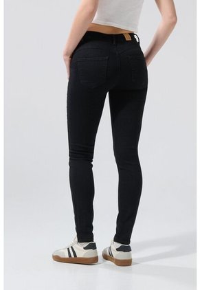 PANTALON KOAJ JEAN PUSH UP 27734 3/25