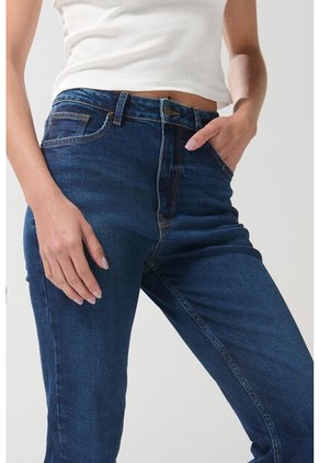 KOAJ PANTALON KOAJ JEAN MOM STA 23819 2/25