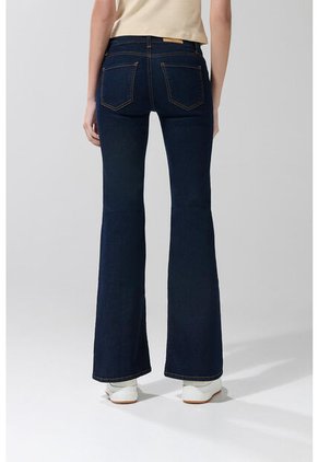 KOAJ PANTALÓN KOAJ JEAN FLARE 20498 M 1/25