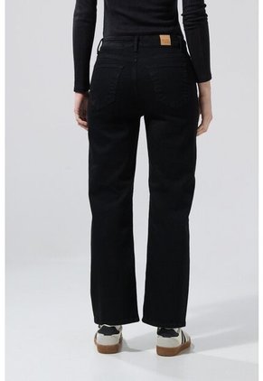 PANTALON KOAJ JEAN STRAIGHT LEG 28049 3/25