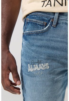 KOAJ BERMUDA KOAJ JEAN 25236 M 3/25