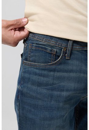 KOAJ PANTALON KOAJ JEAN SLIM 24681 3/25