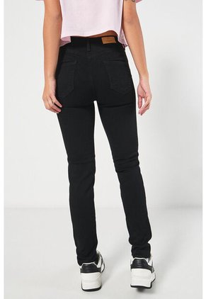 KOAJ PANTALON KOAJ PUSH UP FB 12521 3/24