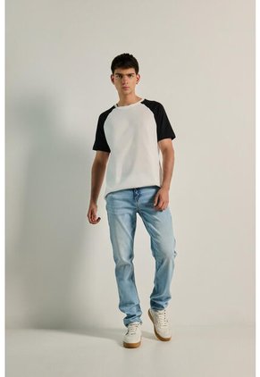 KOAJ PANTALON KOAJ SLIM 8060 2/24