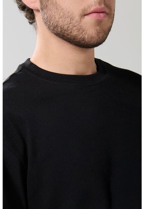 KOAJ CAMISETA KOAJ 21644 1/25